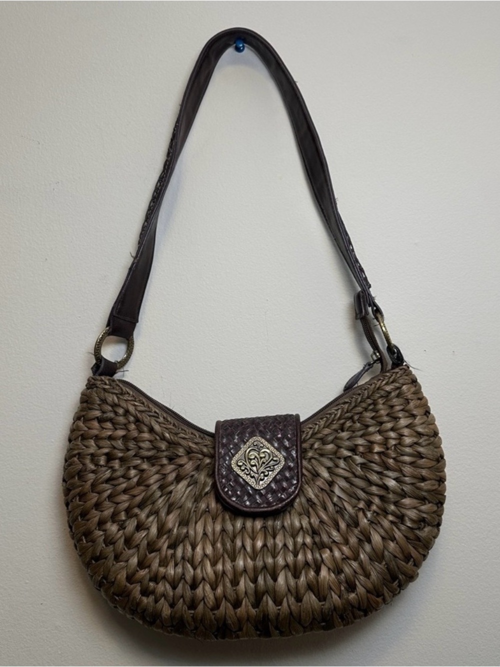 Coldwater Creek Woven Straw Leather Half Moon Shoulder Bag Boho Crescent Purse